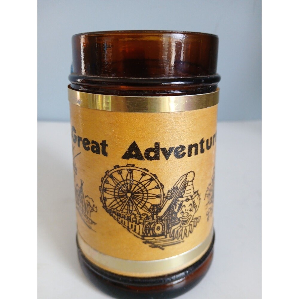 Vtg 1970's  great Adventure Amusement Park Amber Glass Mug 5" Stein